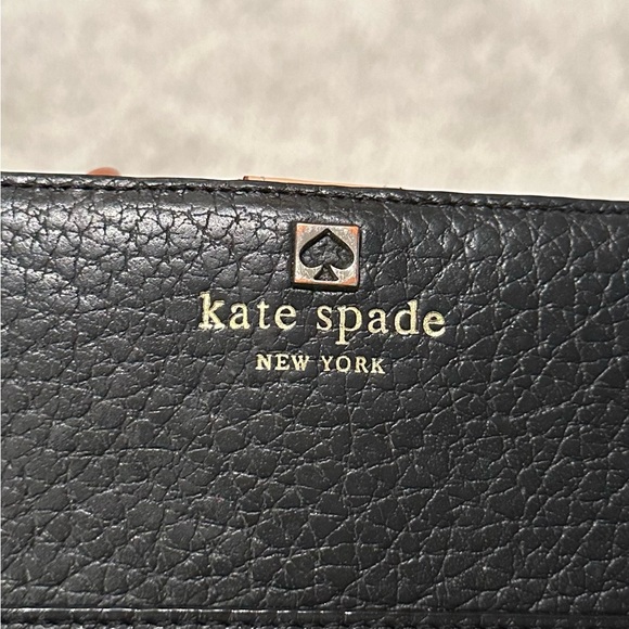 Kate Spade Wallet - Stacy Southport Avenue - Black Pebbled Leather - Picture 2 of 9